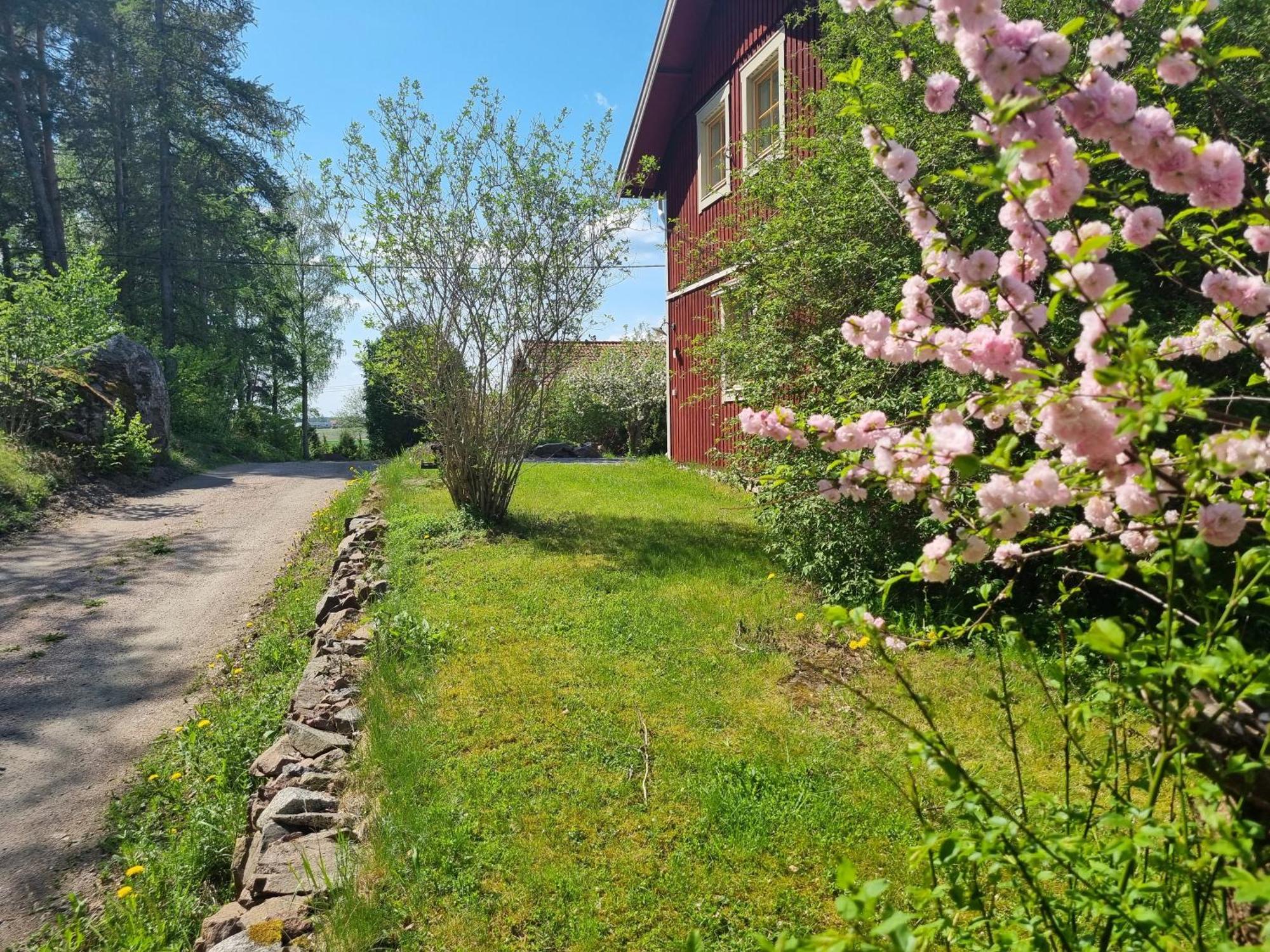 Saellinge House - Cozy Villa With Fireplace And Garden Close To Uppsala Zewnętrze zdjęcie