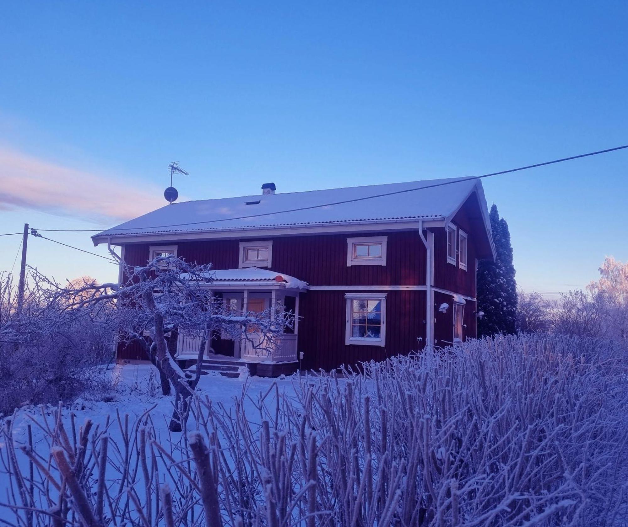 Saellinge House - Cozy Villa With Fireplace And Garden Close To Uppsala Zewnętrze zdjęcie
