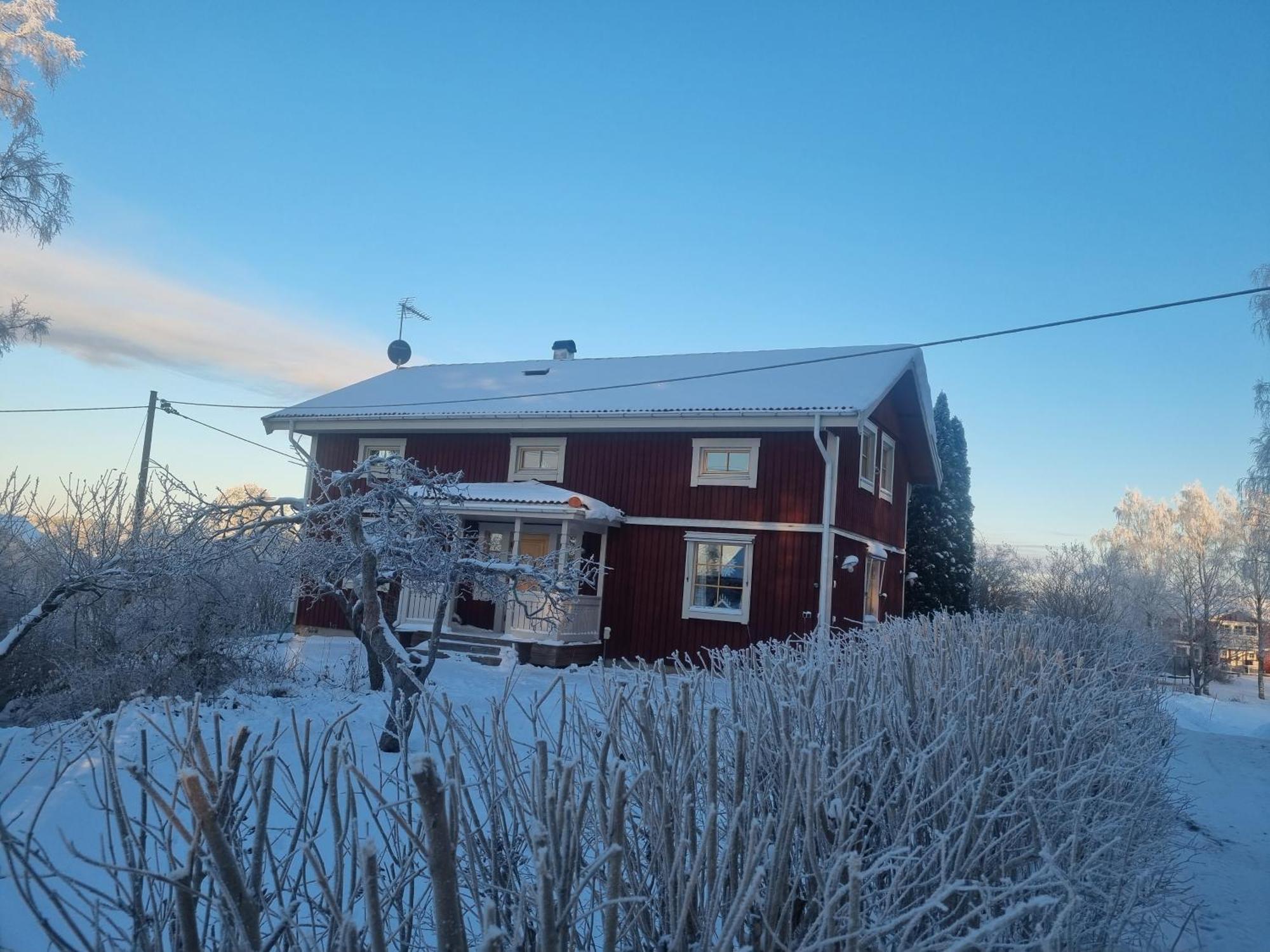 Saellinge House - Cozy Villa With Fireplace And Garden Close To Uppsala Zewnętrze zdjęcie