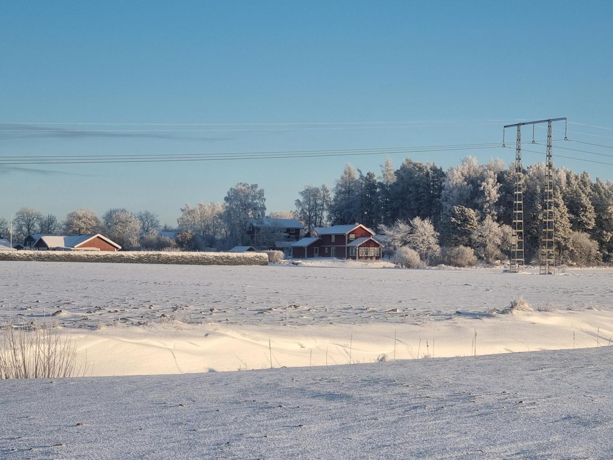 Saellinge House - Cozy Villa With Fireplace And Garden Close To Uppsala Zewnętrze zdjęcie