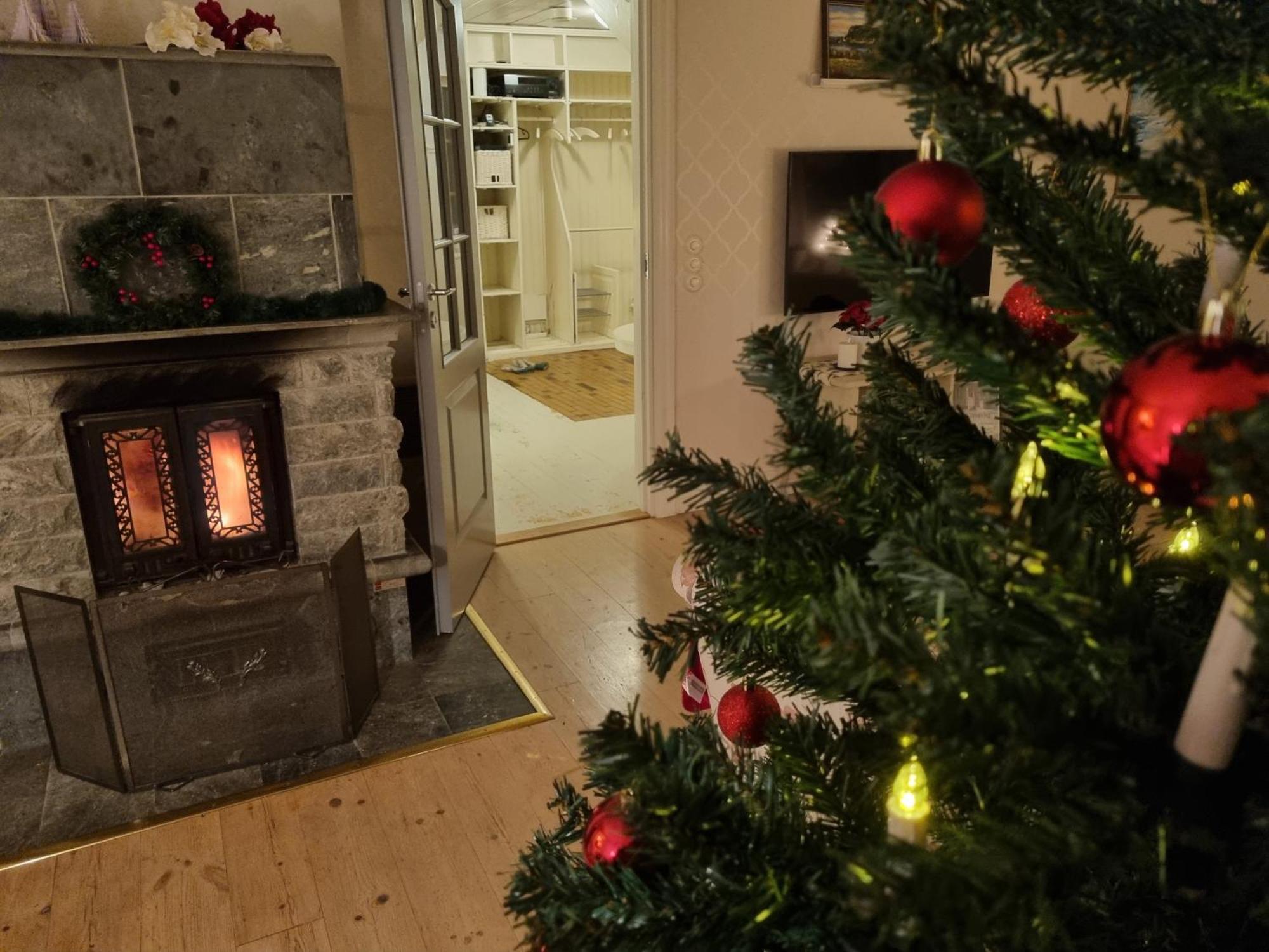 Saellinge House - Cozy Villa With Fireplace And Garden Close To Uppsala Zewnętrze zdjęcie