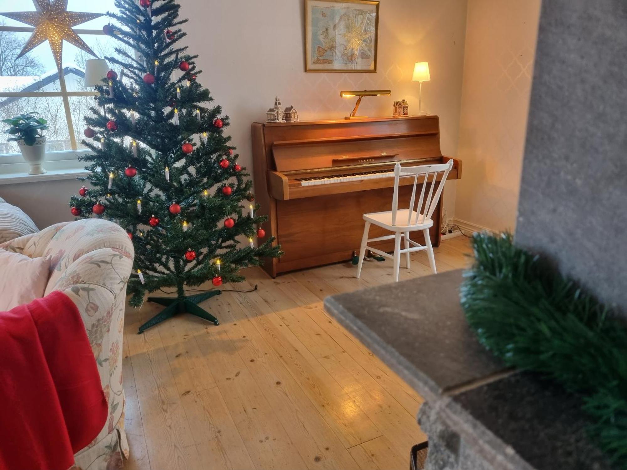 Saellinge House - Cozy Villa With Fireplace And Garden Close To Uppsala Zewnętrze zdjęcie