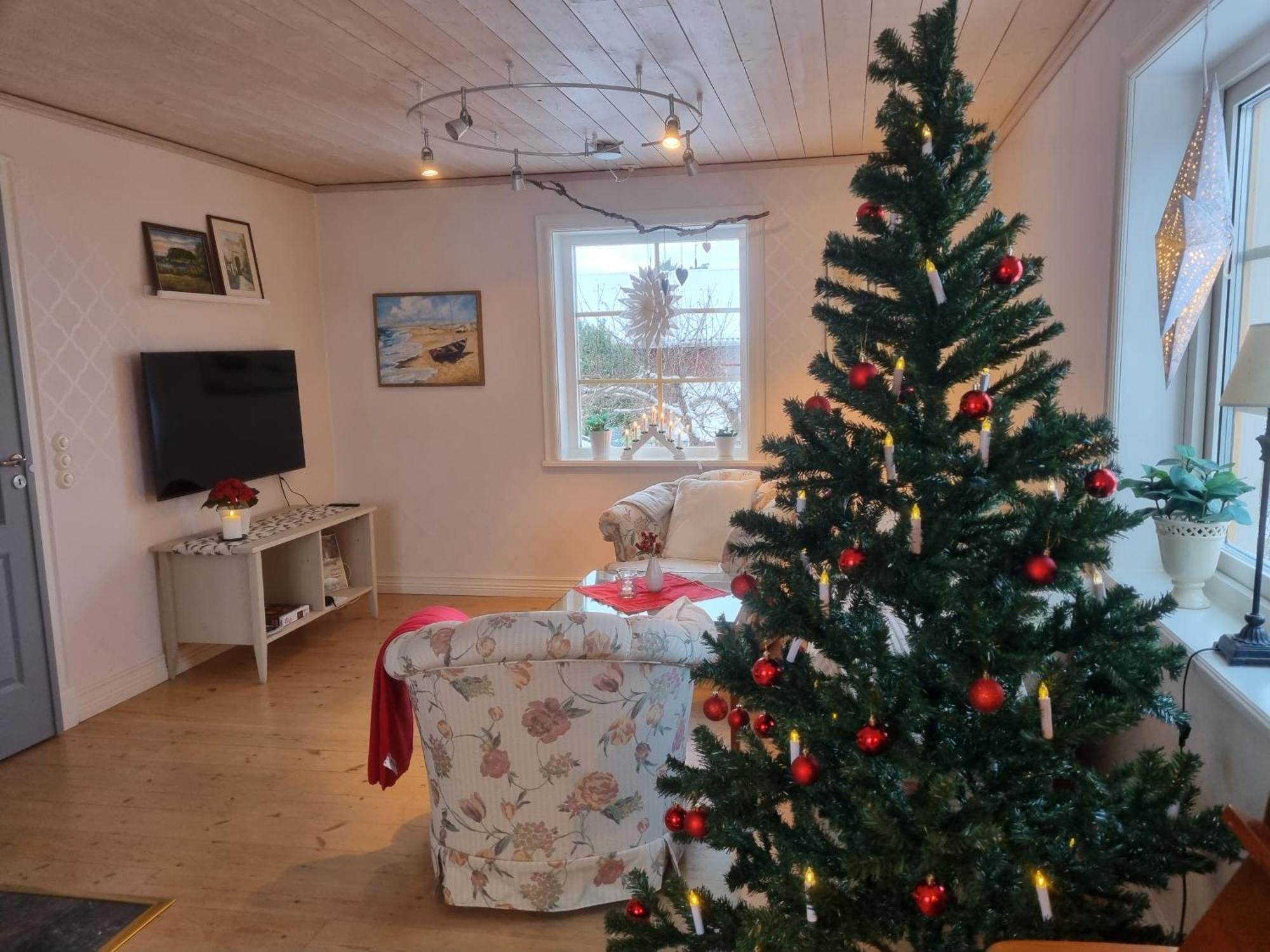Saellinge House - Cozy Villa With Fireplace And Garden Close To Uppsala Zewnętrze zdjęcie
